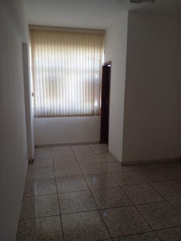Sala à venda no Santa Efigênia: 