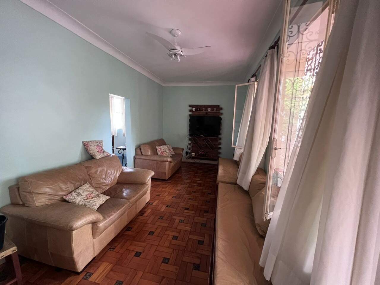 Casa à venda no Floresta: 