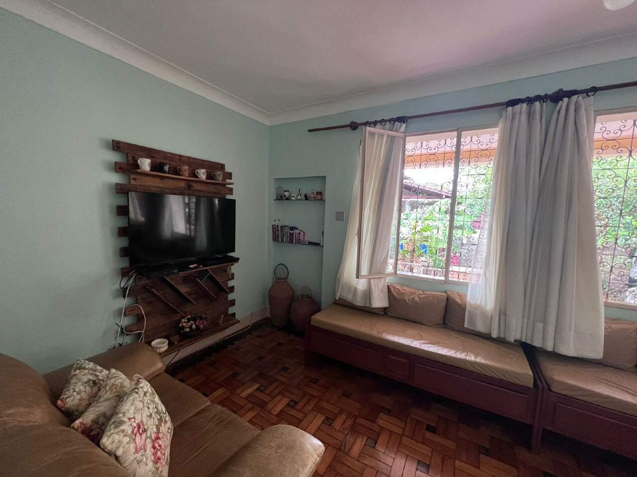 Casa à venda no Floresta: 