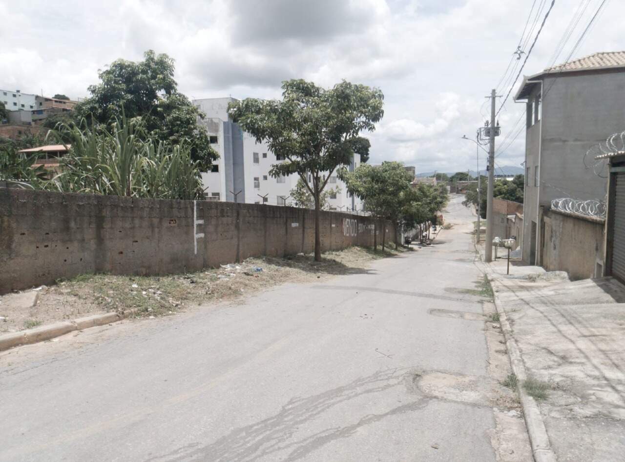 Terreno à venda no São Cosme de Cima (São Benedito): 