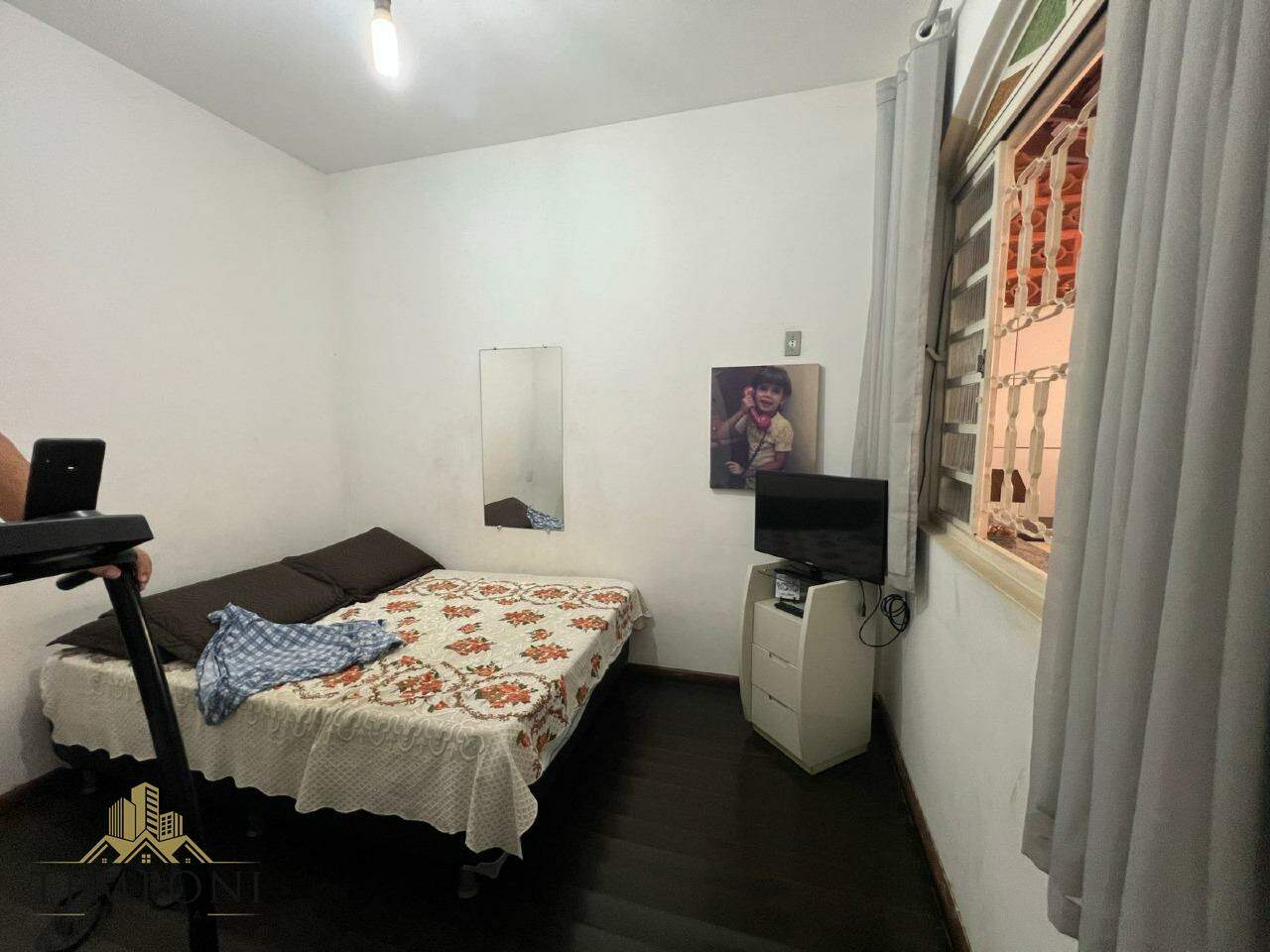 Casa à venda no Planalto: 