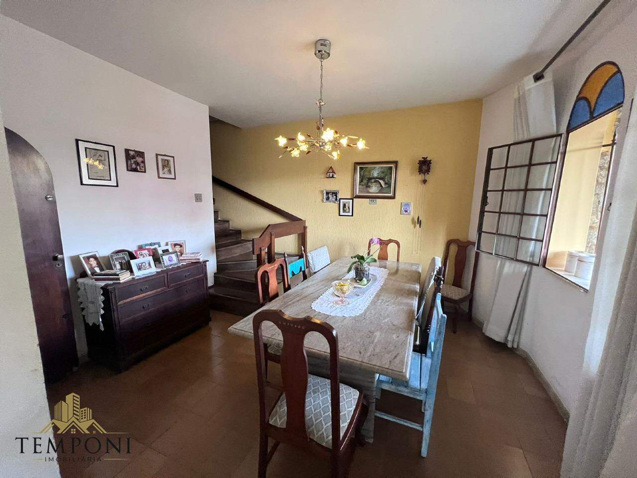 Casa à venda no Cachoeirinha: 