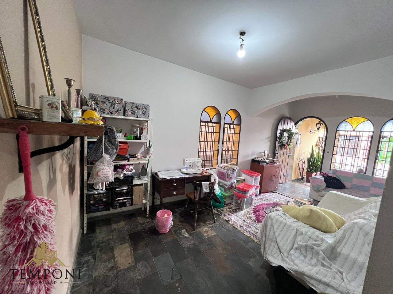 Casa à venda no Cachoeirinha: 