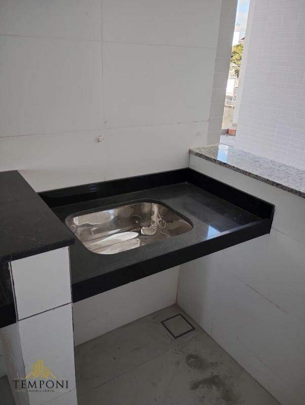 Apartamento à venda no Itapoã: 