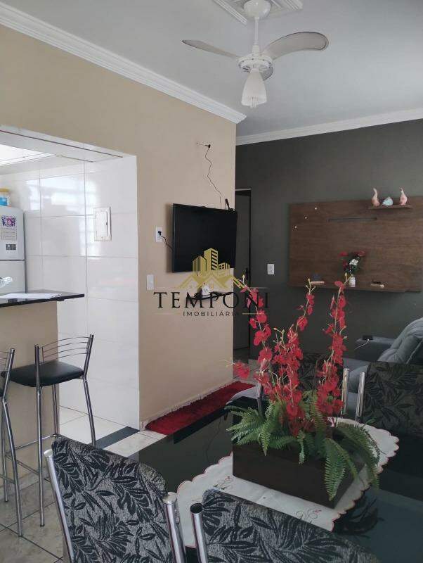 Apartamento à venda no Mantiqueira: 
