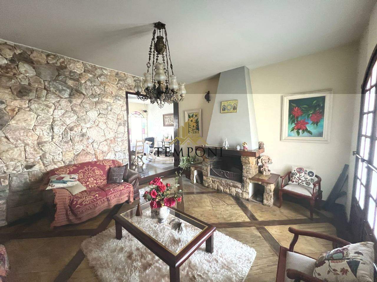 Casa à venda no Dona Clara: 