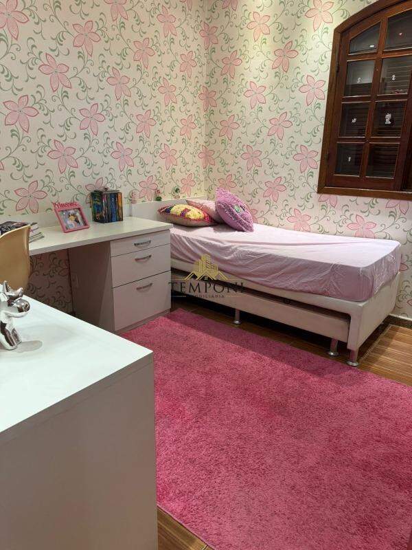 Casa à venda no Itapoã: 