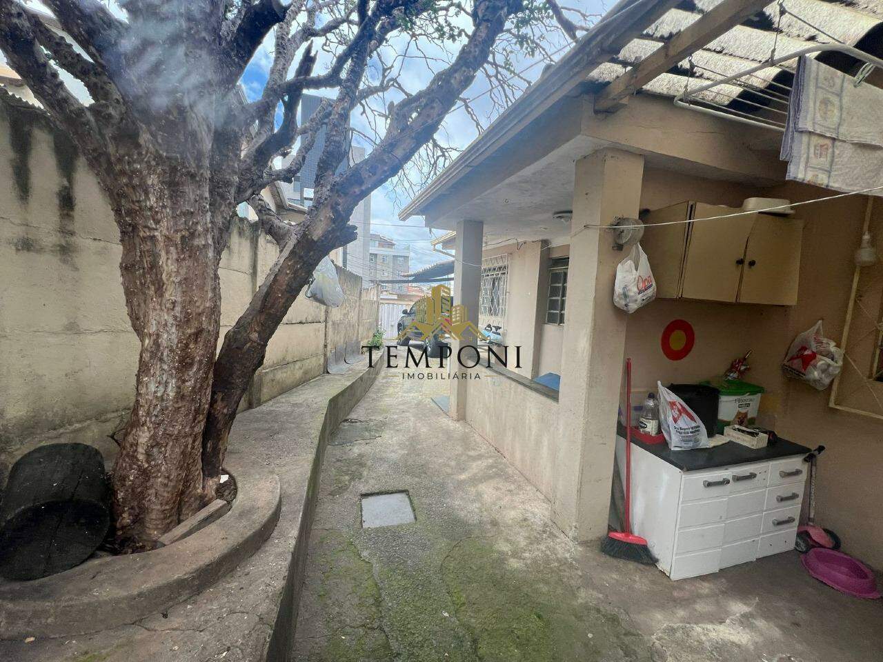 Casa à venda no Graça: 