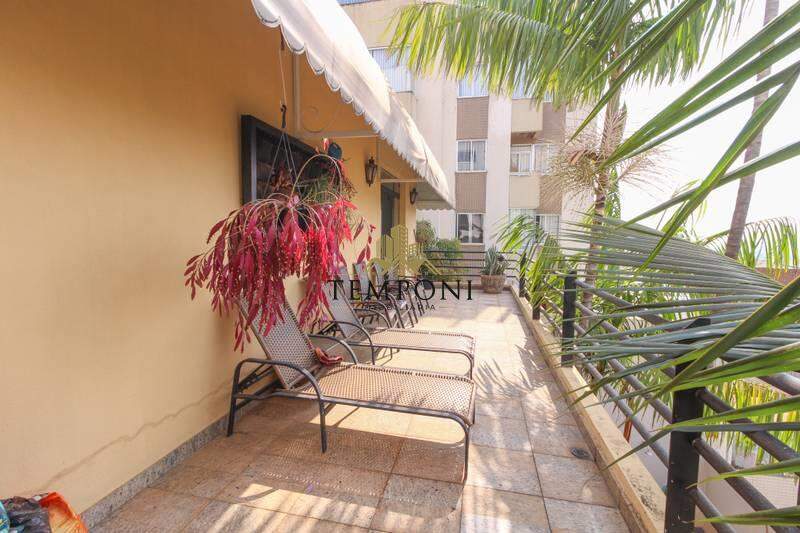 Casa à venda no Buritis: 