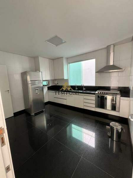 Casa em condomínio à venda no Castelo: 