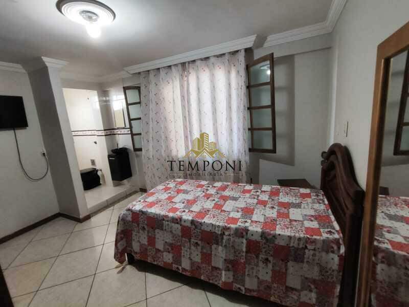Casa à venda no Planalto: 
