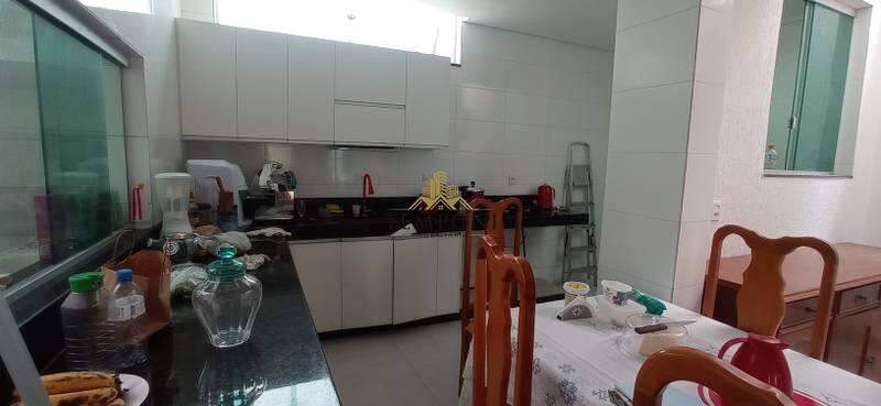Casa à venda no Colégio Batista: 