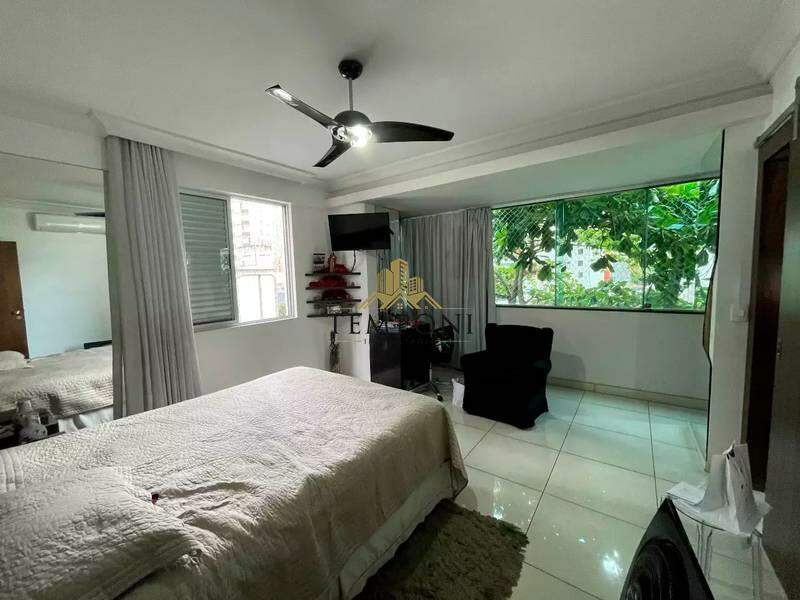 Apartamento à venda no Lourdes: 