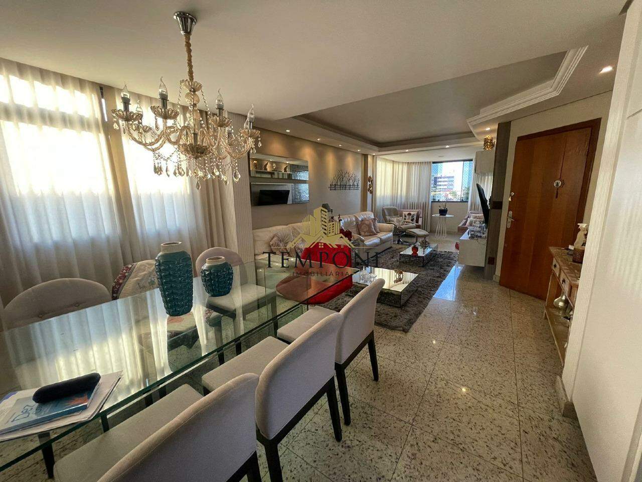 Apartamento à venda no Graça: 