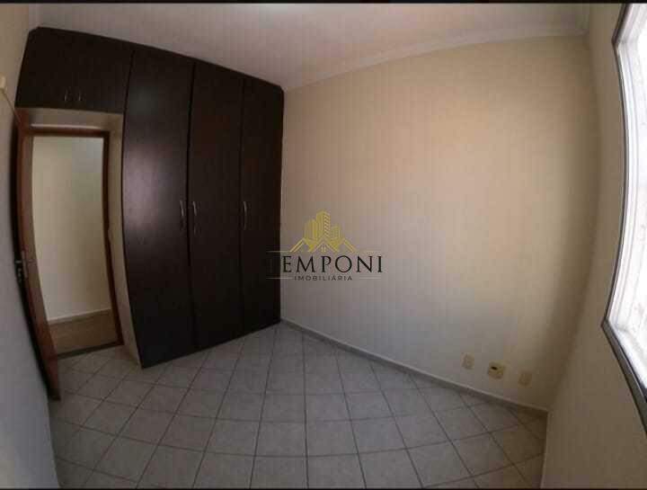 Apartamento à venda no Manacás: 