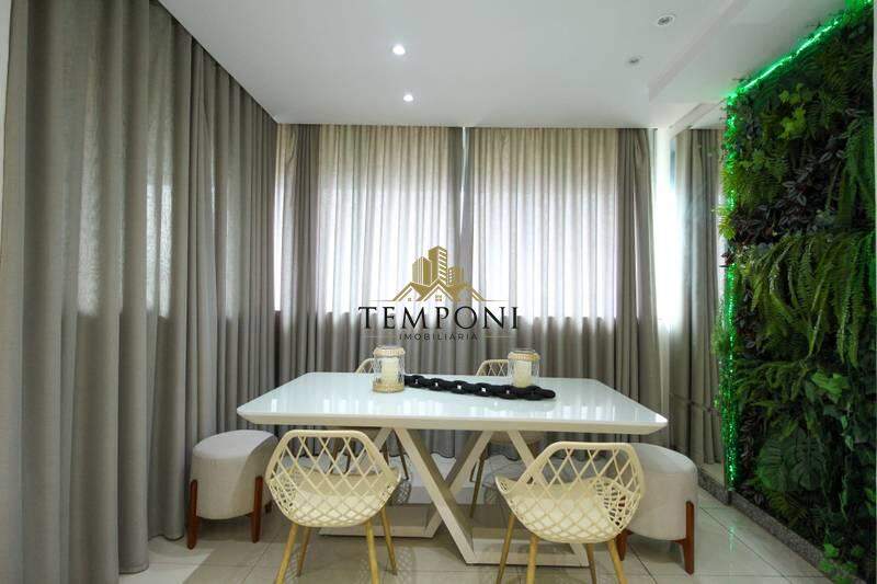 Apartamento à venda no Manacás: 