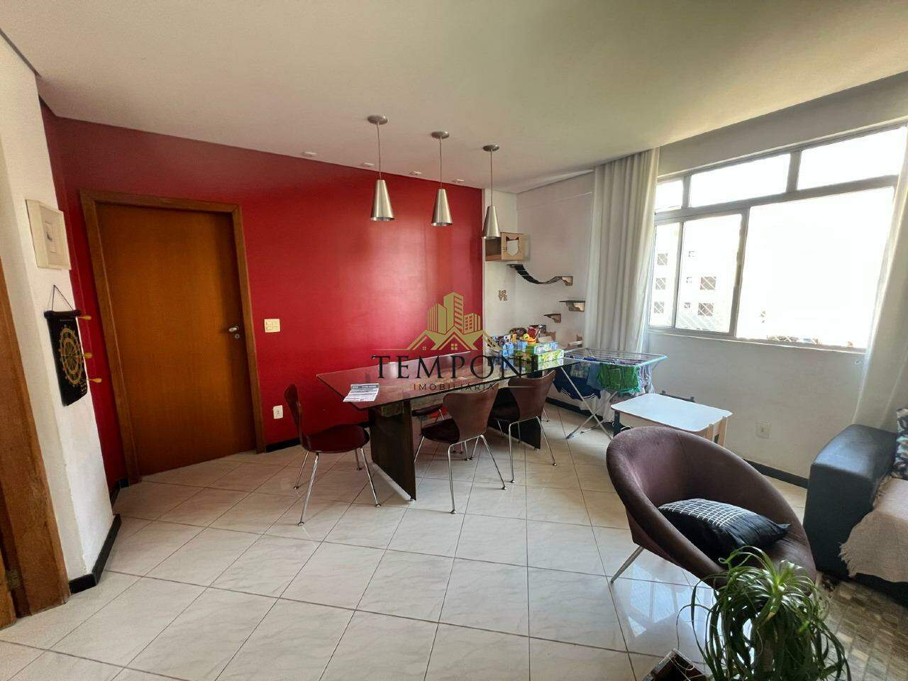 Apartamento à venda no Sagrada Família: 