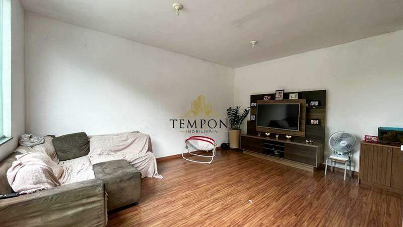 Casa à venda no ALÍPIO DE MELO: 