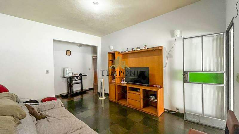 Casa à venda no SANTA TEREZINHA: 