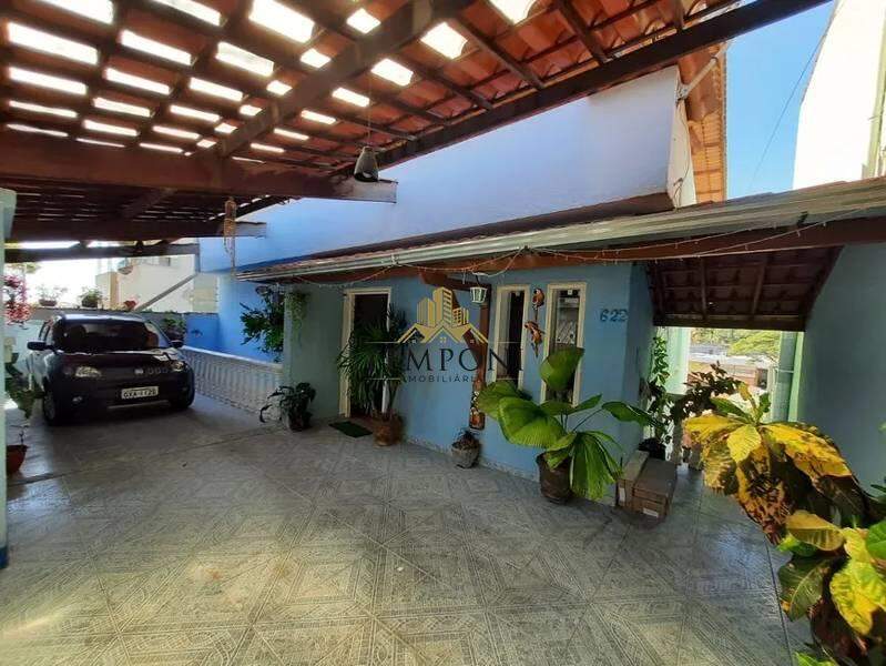 Casa à venda no Planalto: 