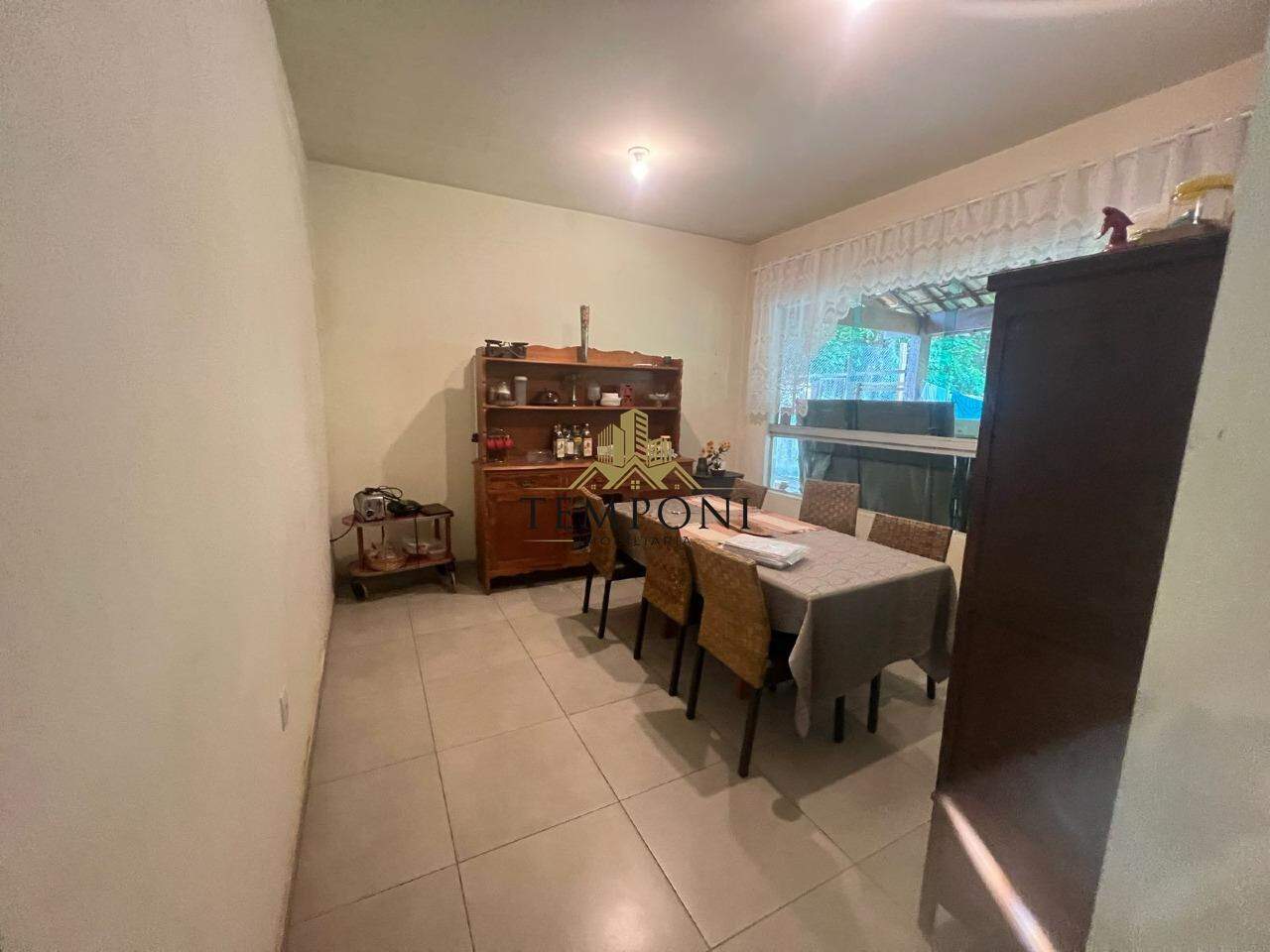 Casa em condomínio à venda no Córrego Frio: 