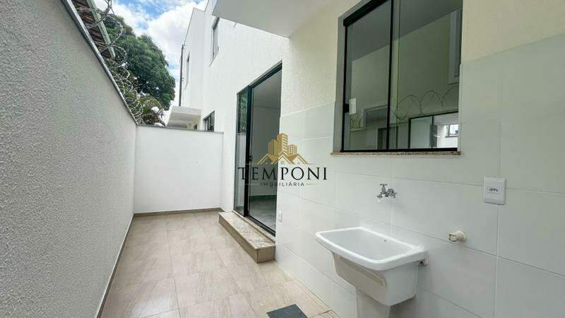 Casa à venda no Candelária: 