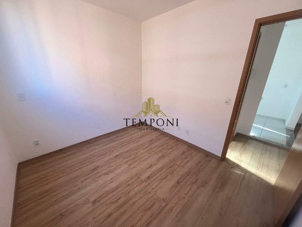 Apartamento à venda no Colégio Batista: 