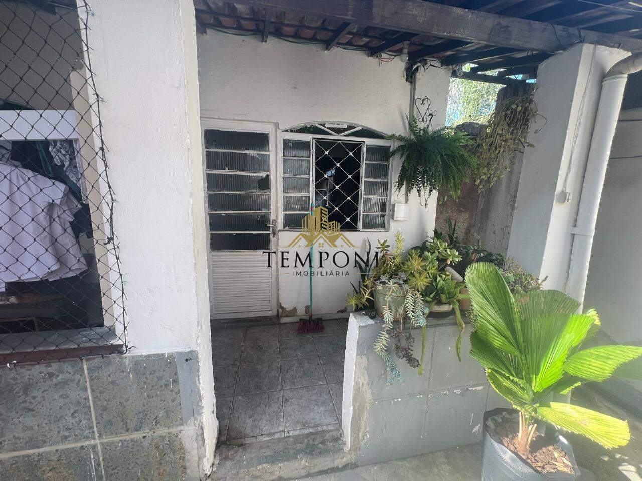 Casa comercial à venda no Guarani: 