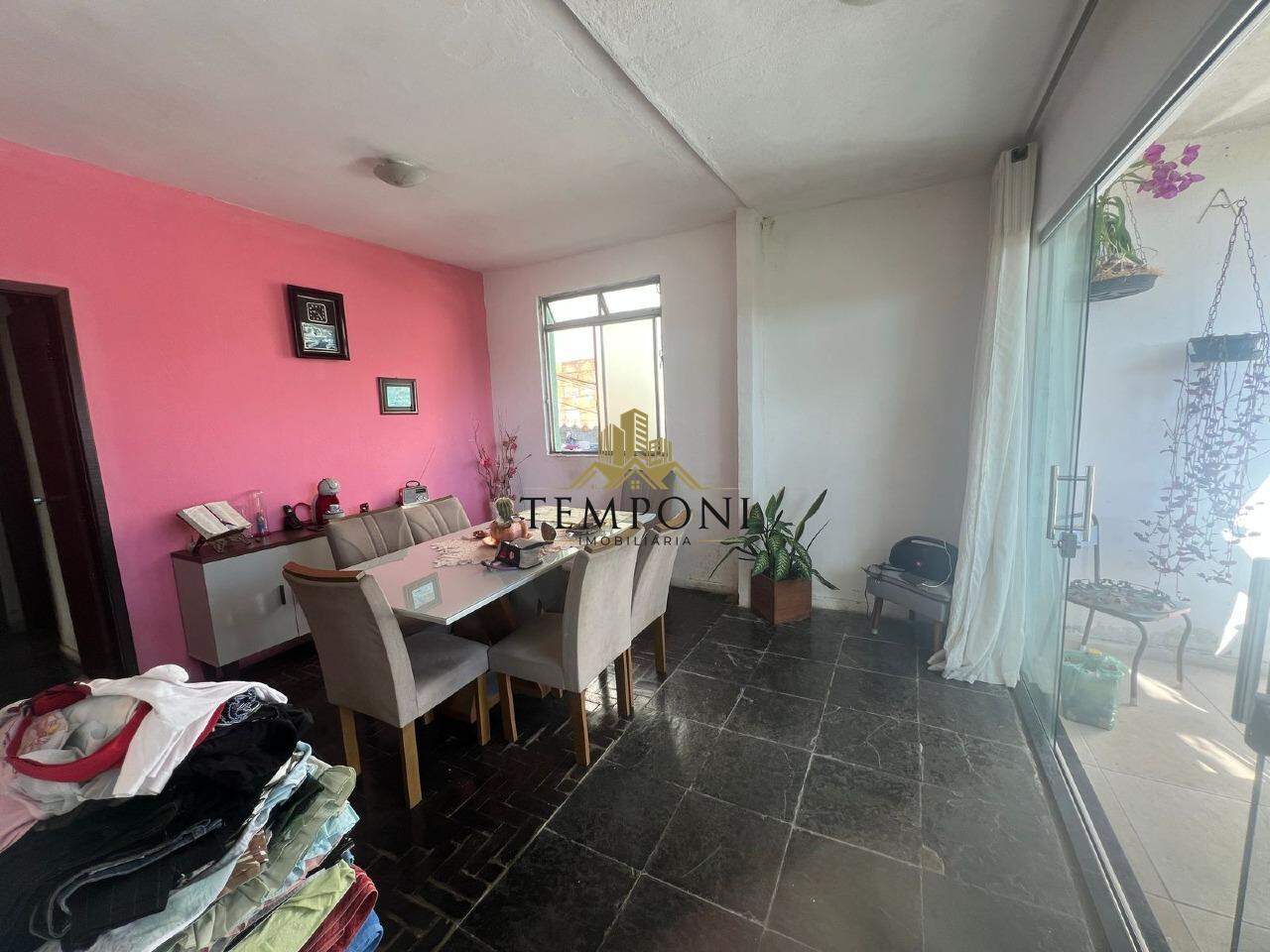 Casa à venda no Santa Amélia: 