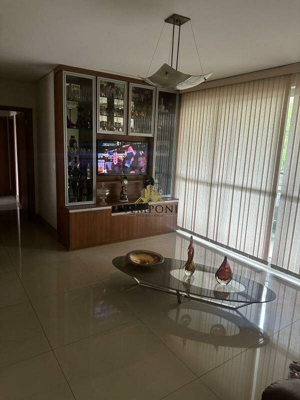 Apartamento à venda no Santa Cruz: 