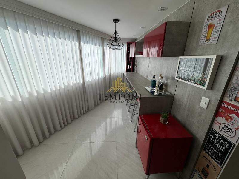 Apartamento à venda no Santa Cruz: 