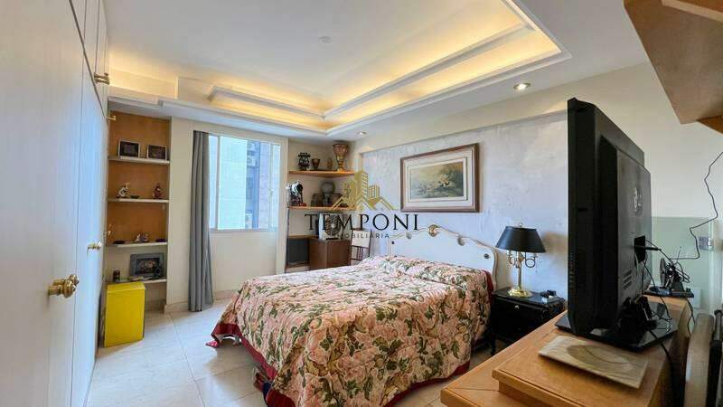 Apartamento à venda no Funcionários: 