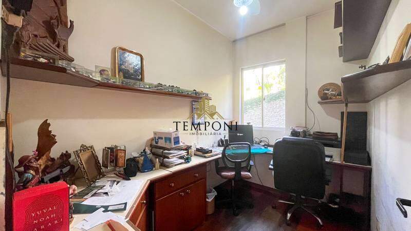 Apartamento à venda no Santo Antônio: 
