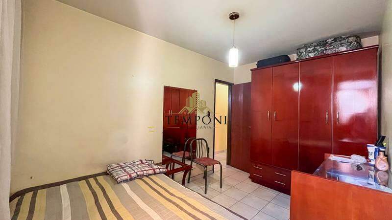 Casa à venda no CONJUNTO CELSO MACHADO: 