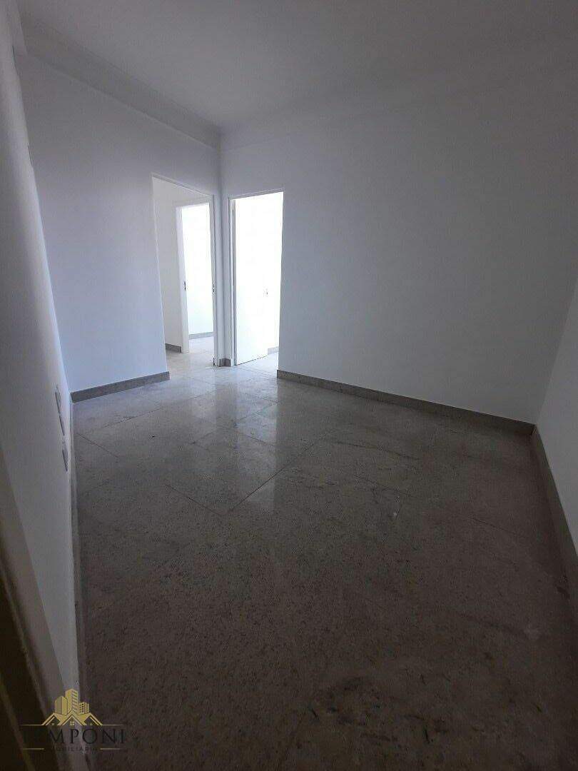 Sala para aluguel no Centro: 