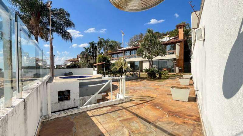 Casa à venda no MANGABEIRAS: 