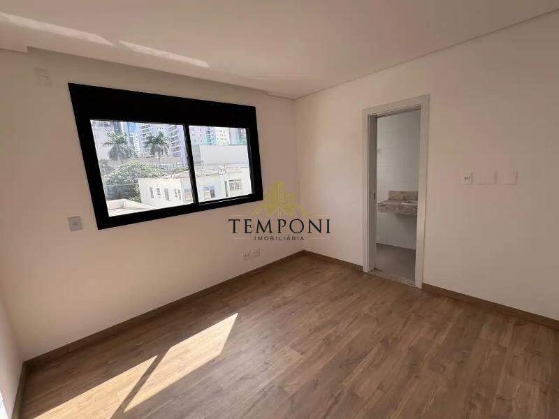 Apartamento à venda no Lourdes: 