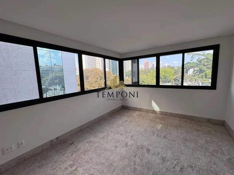 Apartamento à venda no Lourdes: 