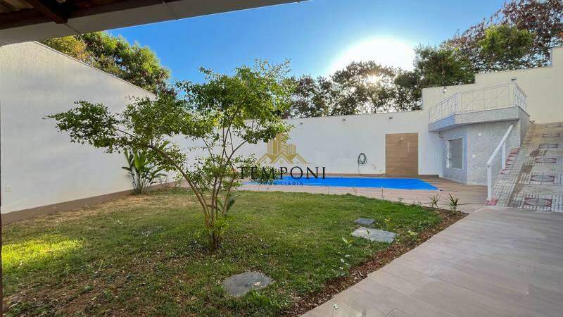 Casa à venda no Estoril: 