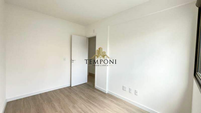 Apartamento à venda no Prado: 