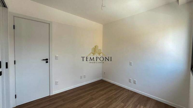 Apartamento à venda no Prado: 
