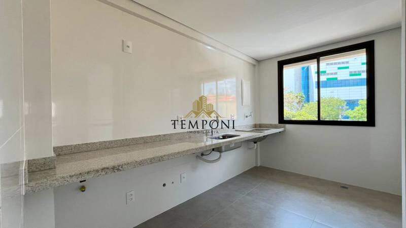 Apartamento à venda no Prado: 