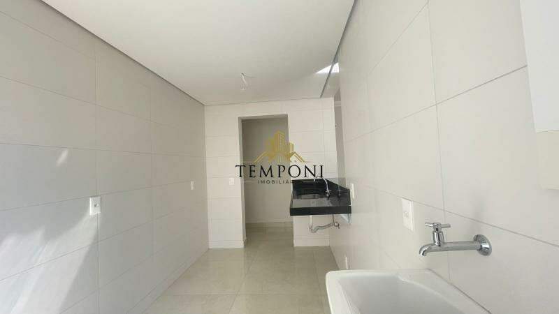 Apartamento à venda no Funcionários: 