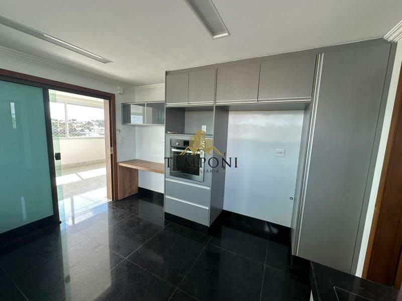 Apartamento à venda no São Luiz: 