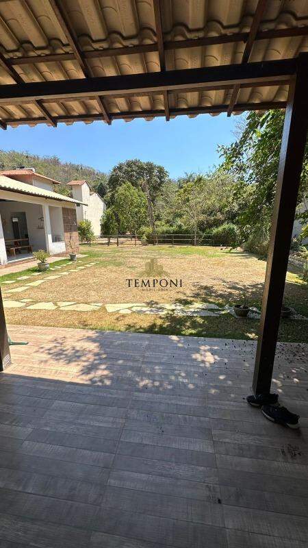 Casa em condomínio à venda no Vale do Tamanduá: 
