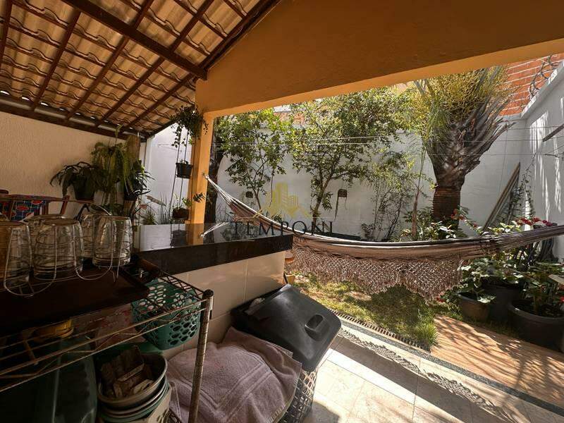 Casa à venda no Fernão Dias: 
