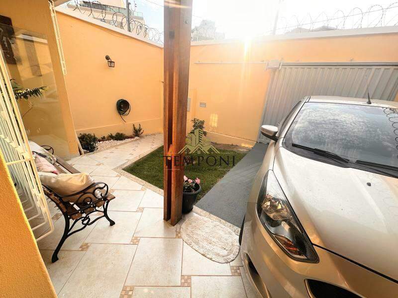 Casa à venda no Fernão Dias: 