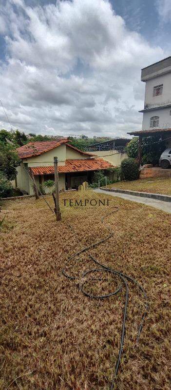 Casa à venda no Aarão Reis: 