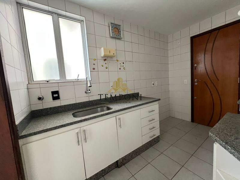 Apartamento à venda no Fernão Dias: 