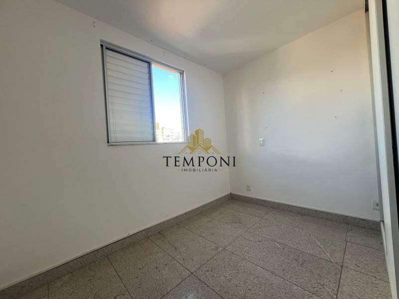 Apartamento à venda no Sagrada Família: 